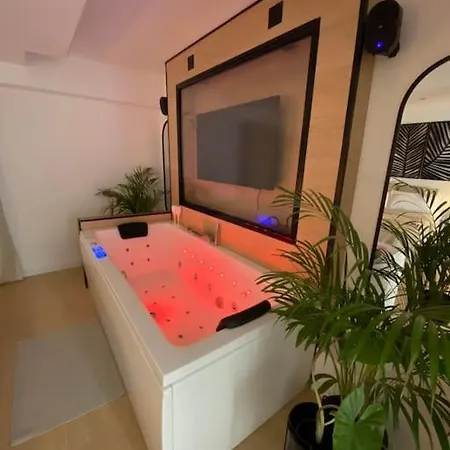 Balneo Jacuzzi Climatise Lejlighed
